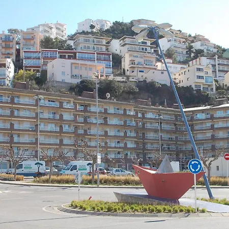 2059 Rocmar 7 4-c, Excelente Situacion Frente Al Puerto Pesquero Y Con Vista A La Bahia. Gran Terraza. - Es-258-5 Apartment